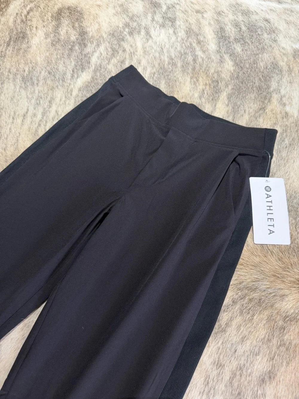 Athleta Brooklyn Ankle Pant NWT Black Size 2 Featherweight Stretch Travel Pant - Picture 2 of 7